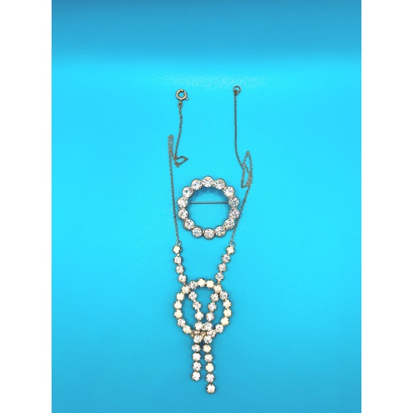 Jewelry - Vintage Rhinestone Circle Brooch Necklace Jewelry Set